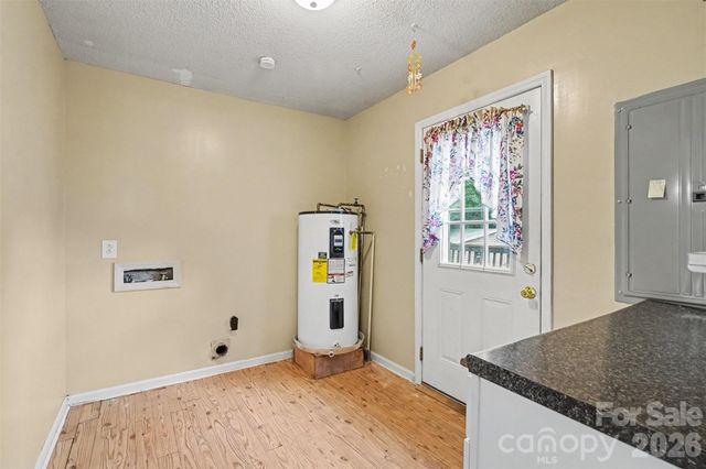 15229 Comanche Lane 21, Matthews, NC 28104