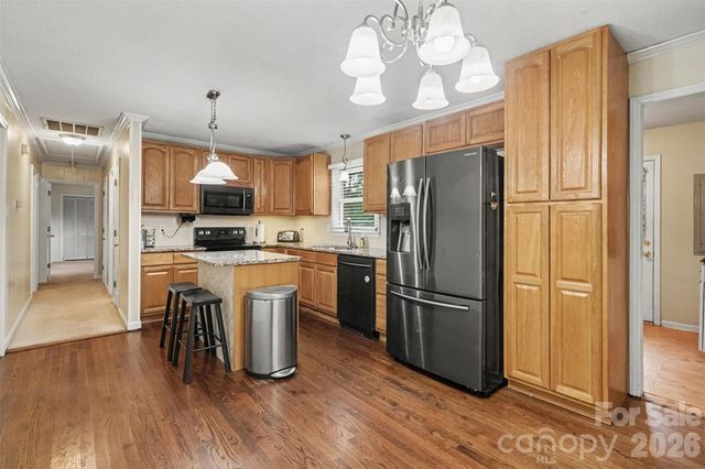 15229 Comanche Lane 21, Matthews, NC 28104