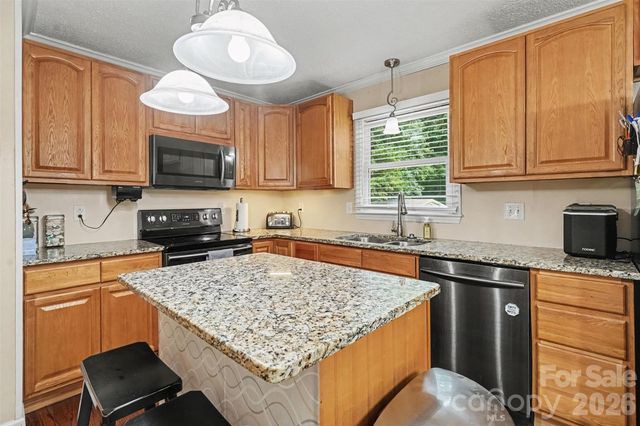 15229 Comanche Lane 21, Matthews, NC 28104