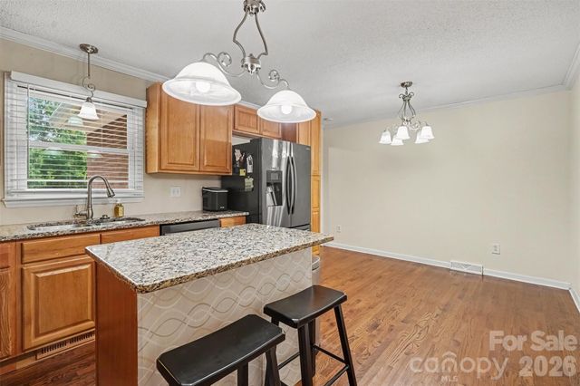 15229 Comanche Lane 21, Matthews, NC 28104