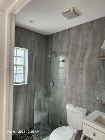 1023 SW 12th Ct A, Miami, FL 33135