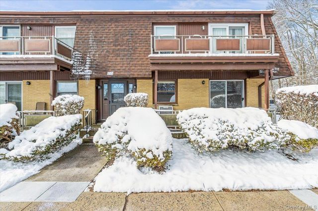 3 Germonds Village 2, Bardonia, NY 10954