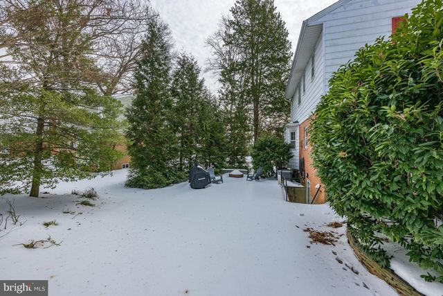 8511 CAMDEN ST, Alexandria, VA 22308