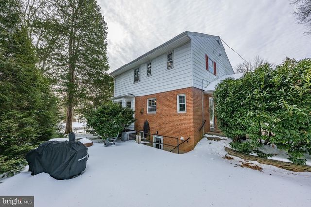 8511 CAMDEN ST, Alexandria, VA 22308