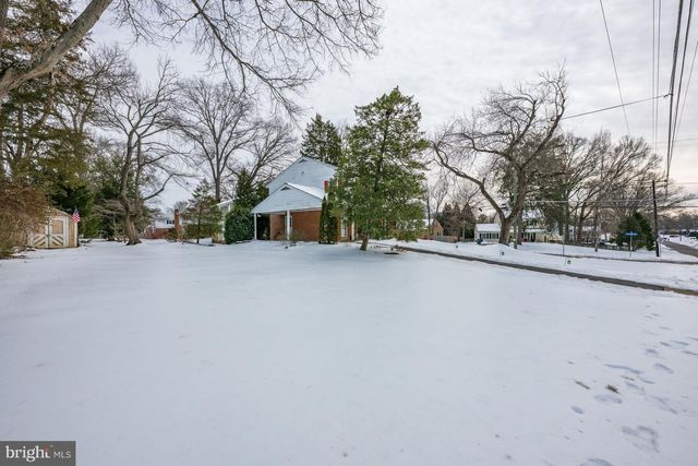 8511 CAMDEN ST, Alexandria, VA 22308