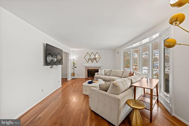 8511 CAMDEN ST, Alexandria, VA 22308