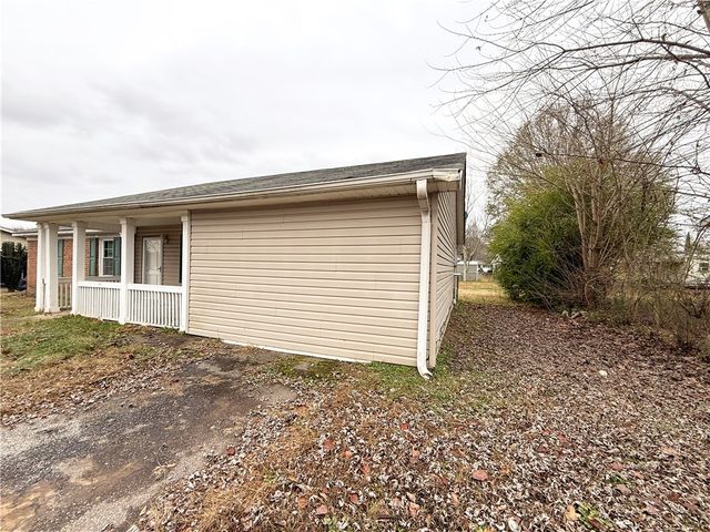 112 Palamon Street, Piedmont, SC 29673