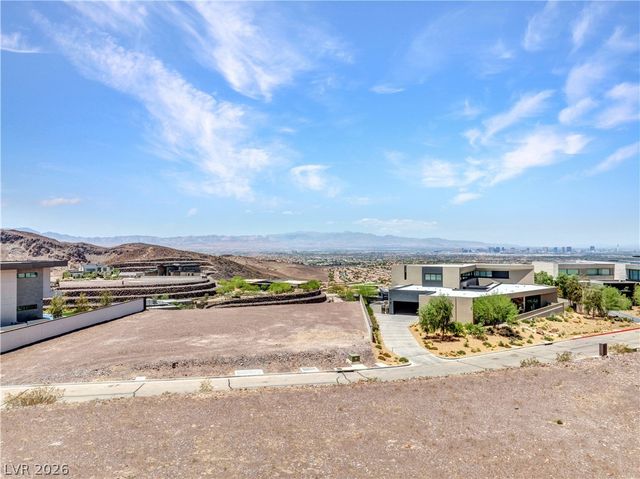 22 Rockstream Drive, Henderson, NV 89012