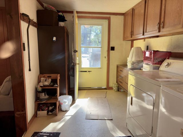 2973 Valk Street, Norton Shores City, MI 49444