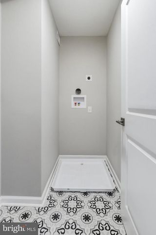 1020 N EDEN ST, Baltimore, MD 21205