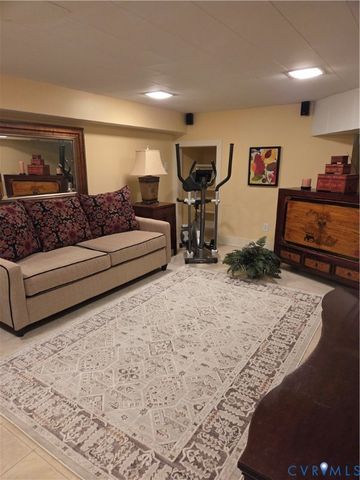 7733 Rock Creek Rd, Henrico, VA 23229
