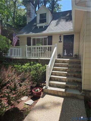 7733 Rock Creek Rd, Henrico, VA 23229