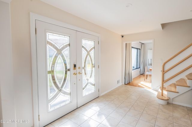 12 Pence Road, Manalapan, NJ 07726