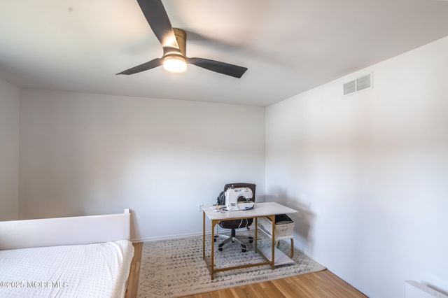 12 Pence Road, Manalapan, NJ 07726