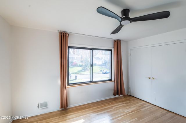 12 Pence Road, Manalapan, NJ 07726