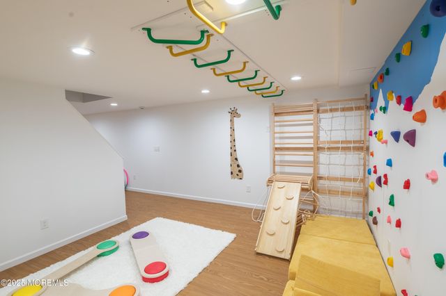 12 Pence Road, Manalapan, NJ 07726