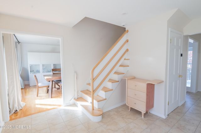 12 Pence Road, Manalapan, NJ 07726