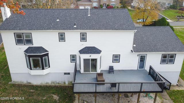 12 Pence Road, Manalapan, NJ 07726