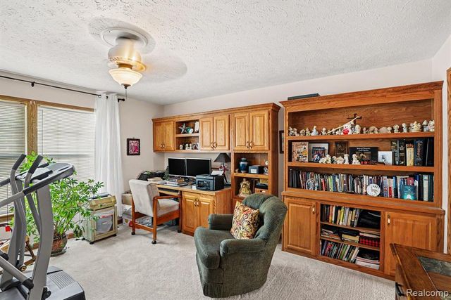 6175 S Branch Lane, Smiths Creek, MI 48074
