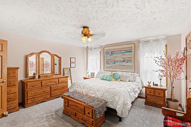 6175 S Branch Lane, Smiths Creek, MI 48074