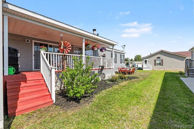 6175 S Branch Lane, Smiths Creek, MI 48074