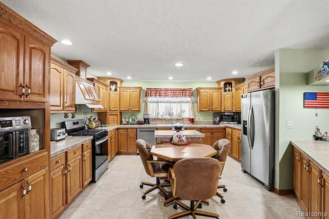 6175 S Branch Lane, Smiths Creek, MI 48074