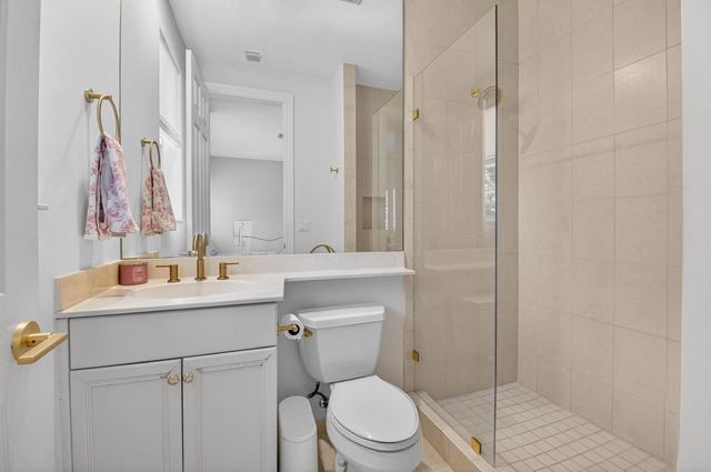 23 Royal Palm Way 18, Boca Raton, FL 33432