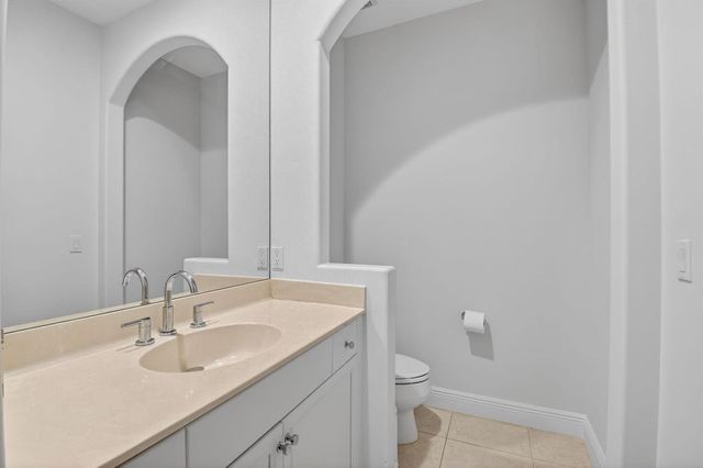23 Royal Palm Way 18, Boca Raton, FL 33432