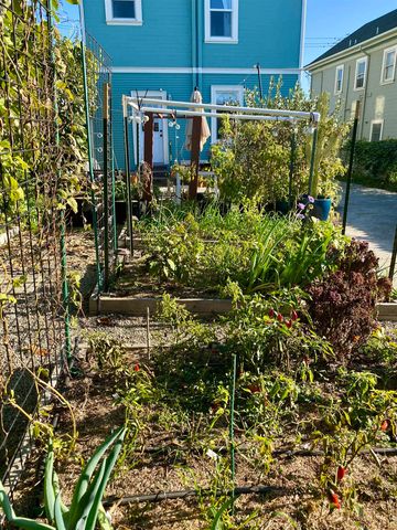 1919 48Th Ave, Oakland, CA 94601