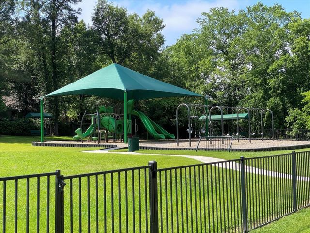 12100 Melville Drive 412, Montgomery, TX 77356