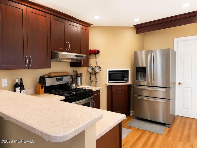 409 3rd Street, Beach Haven, NJ 08008