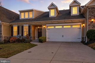 2748 VISTAS DR #11, Manchester, MD 21102