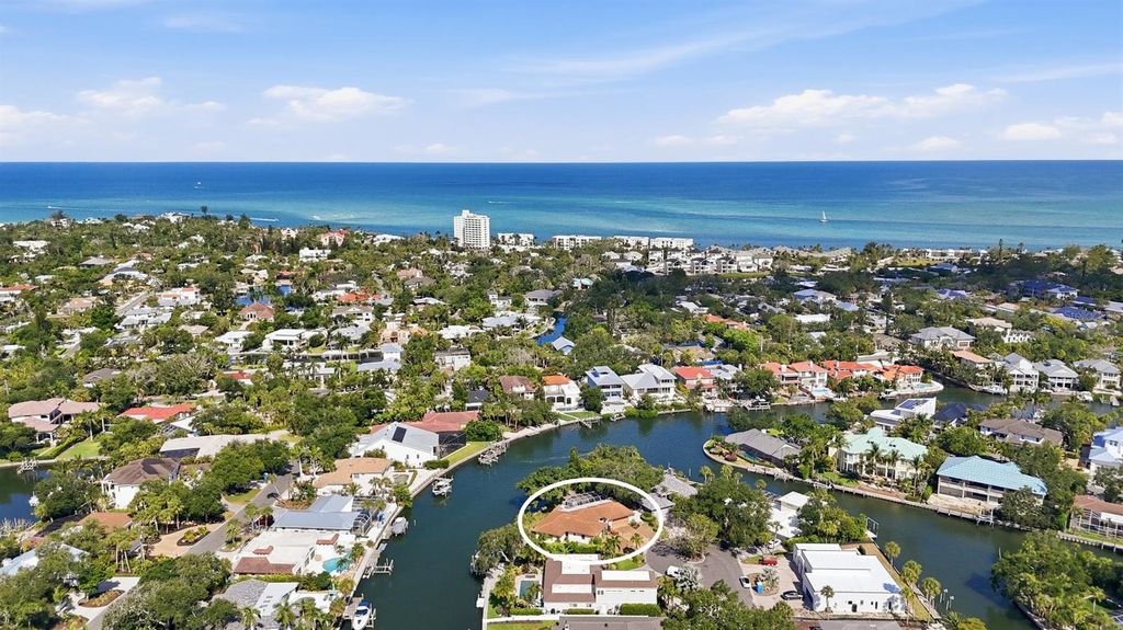 522 COMMONWEALTH LANE, Sarasota, FL 34242