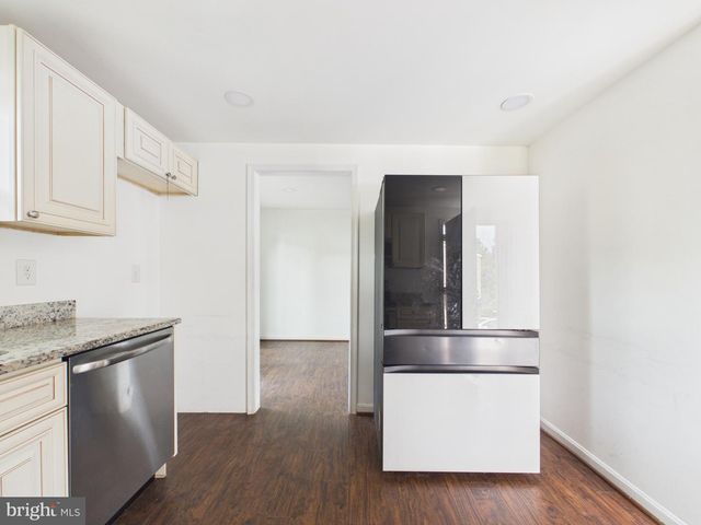 1358 RALEIGH DR, Severn, MD 21144