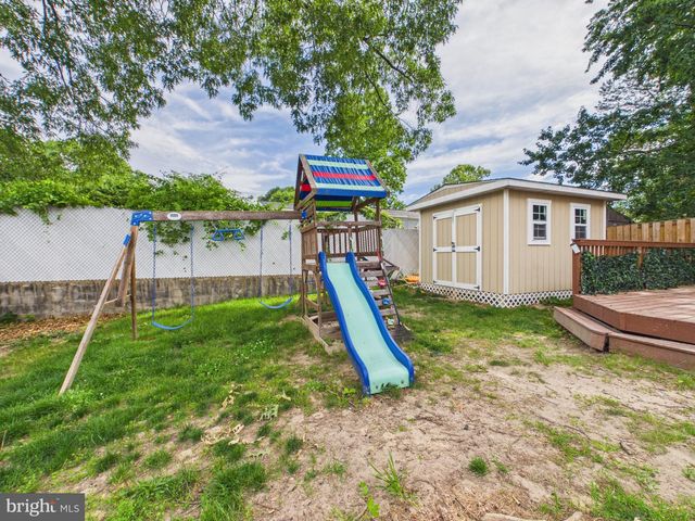 1358 RALEIGH DR, Severn, MD 21144
