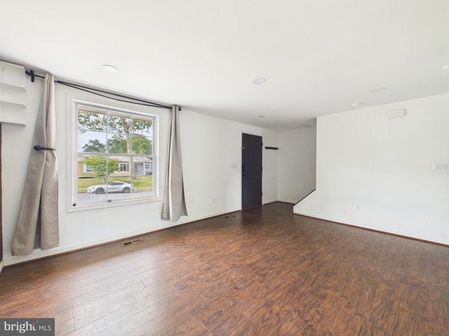 1358 RALEIGH DR, Severn, MD 21144