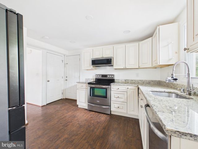 1358 RALEIGH DR, Severn, MD 21144