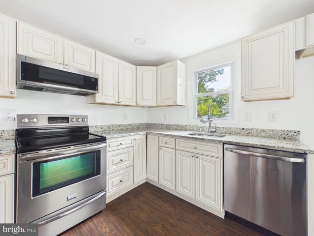 1358 RALEIGH DR, Severn, MD 21144