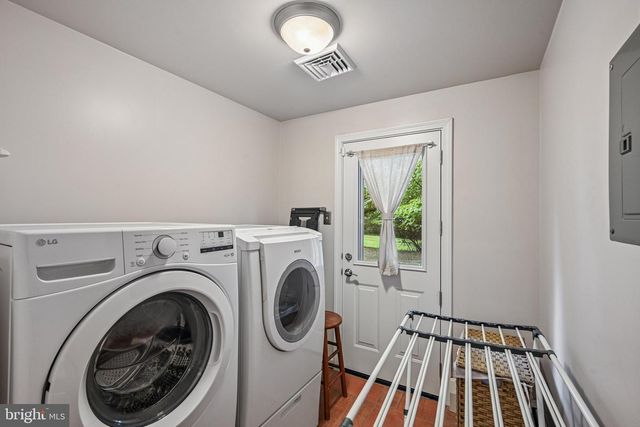 1198 UNION MEETING RD, Blue Bell, PA 19422