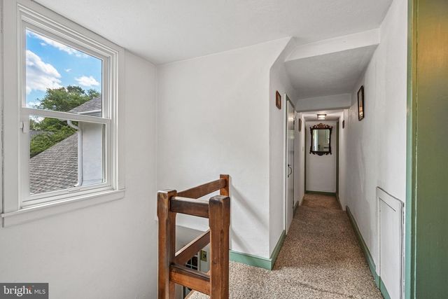 1198 UNION MEETING RD, Blue Bell, PA 19422