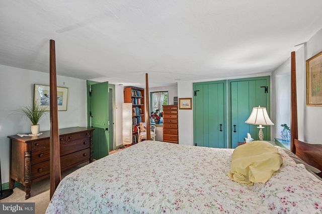 1198 UNION MEETING RD, Blue Bell, PA 19422