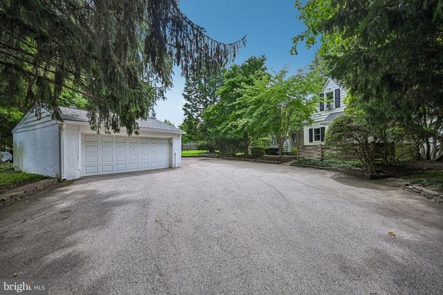 1198 UNION MEETING RD, Blue Bell, PA 19422
