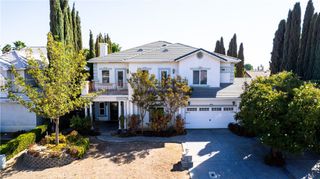 8360 Lakeshore Drive, Chowchilla, CA 93610