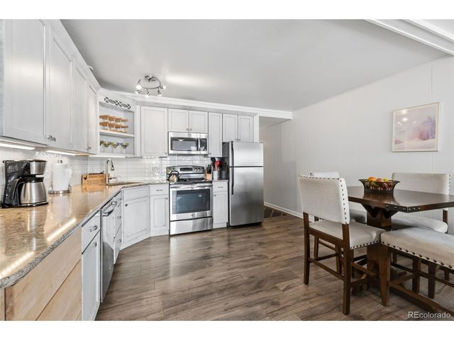 401 W La Bonte St 202, Dillon, CO 80435