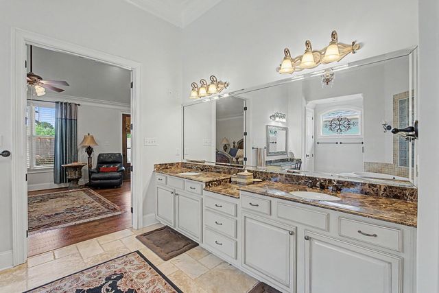525 OGILIE CV, Collierville, TN 38017