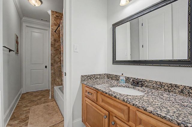 525 OGILIE CV, Collierville, TN 38017