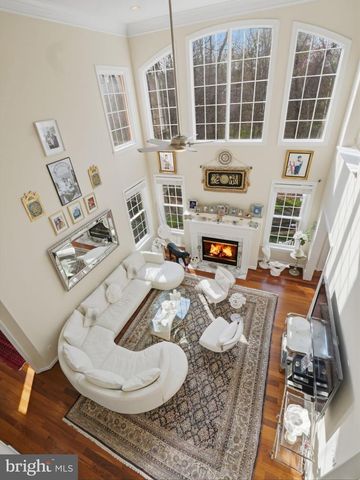 10123 RATCLIFFE MANOR DR, Fairfax, VA 22030