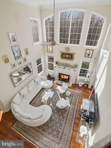 10123 RATCLIFFE MANOR DR, Fairfax, VA 22030