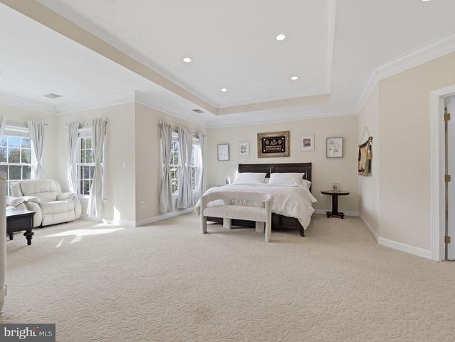 10123 RATCLIFFE MANOR DR, Fairfax, VA 22030