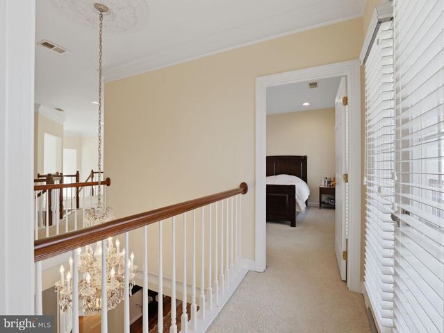 10123 RATCLIFFE MANOR DR, Fairfax, VA 22030